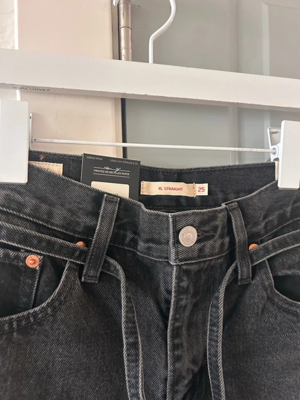 NWT Levi’s XL Straight Jeans in Influential Lady Revolve - Picture 7 of 8